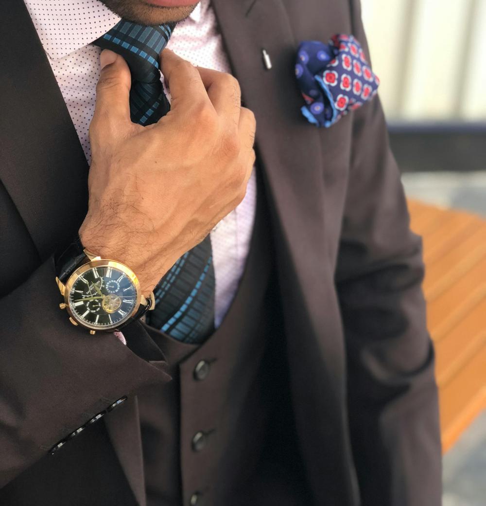 tie tying-19248944b95749d1b75a62ec1ceb6d39.jpg tie tying